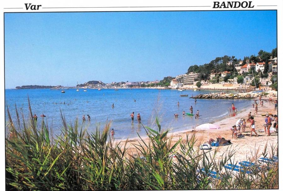 Villa Superbe Vue Mer Sur La Baie De Bandol , 200 M Des Plages Sanary-sur-Mer Exteriör bild